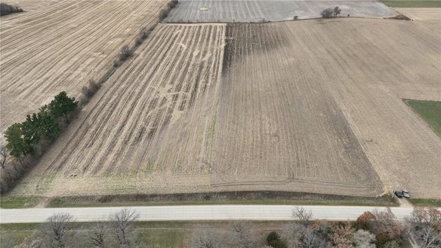 Jordans Grove Road, Central City, IA 52214