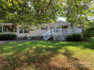 306 Fountain Way, Swannanoa, NC 28778