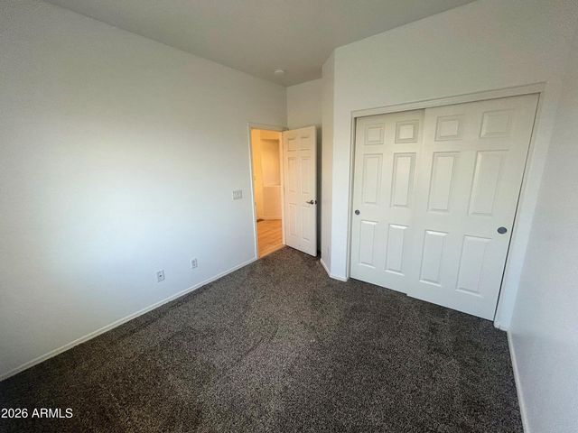 5812 S 10TH Drive, Phoenix, AZ 85041