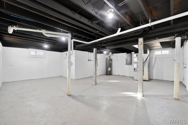 10563 Decker Avenue, St Louis, MO 63114