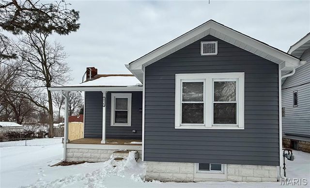 10563 Decker Avenue, St Louis, MO 63114