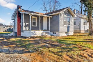 10563 Decker Avenue, St Louis, MO 63114