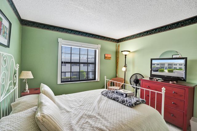160 CYPRESS CLUB Drive 630, Pompano Beach, FL 33060
