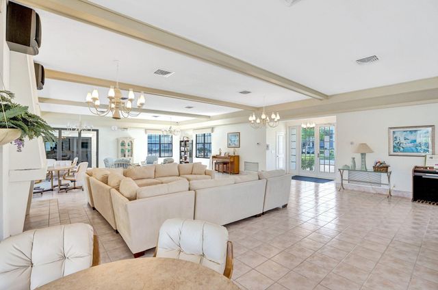 160 CYPRESS CLUB Drive 630, Pompano Beach, FL 33060