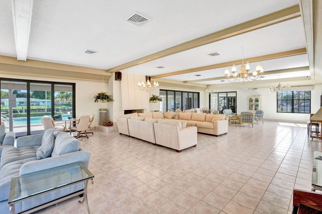 160 CYPRESS CLUB Drive 630, Pompano Beach, FL 33060