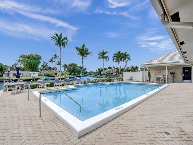 160 CYPRESS CLUB Drive 630, Pompano Beach, FL 33060