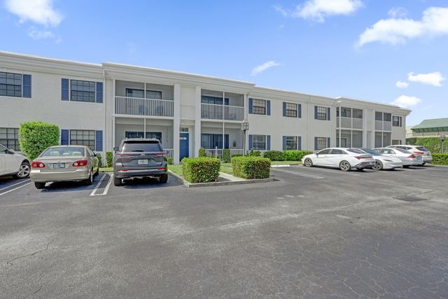 160 CYPRESS CLUB Drive 630, Pompano Beach, FL 33060