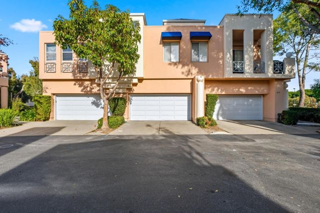 810 Lakeshore Drive, Redwood City, CA 94065