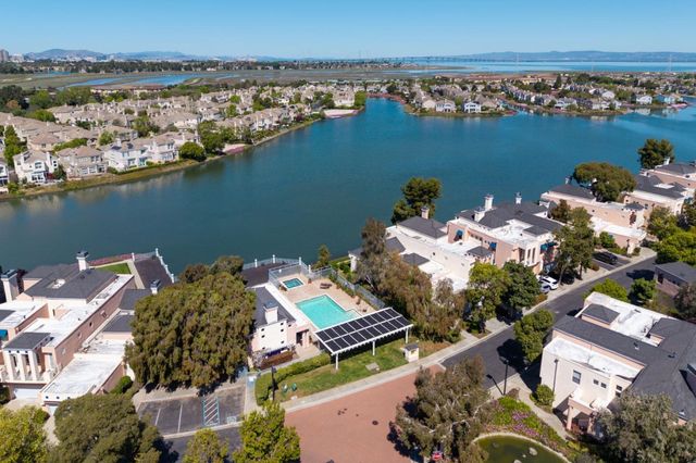 810 Lakeshore Drive, Redwood City, CA 94065