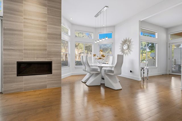810 Lakeshore Drive, Redwood City, CA 94065