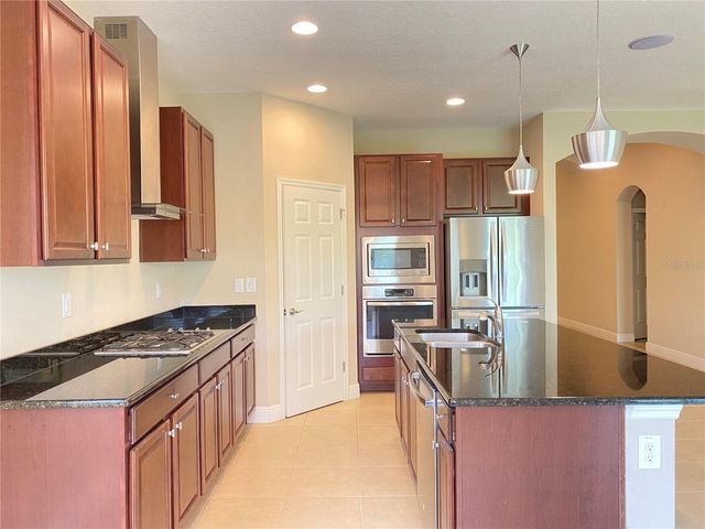 6507 PARK TERRACE LANE, Apollo Beach, FL 33572