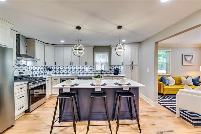 1294 Almont SW Drive, Atlanta, GA 30310