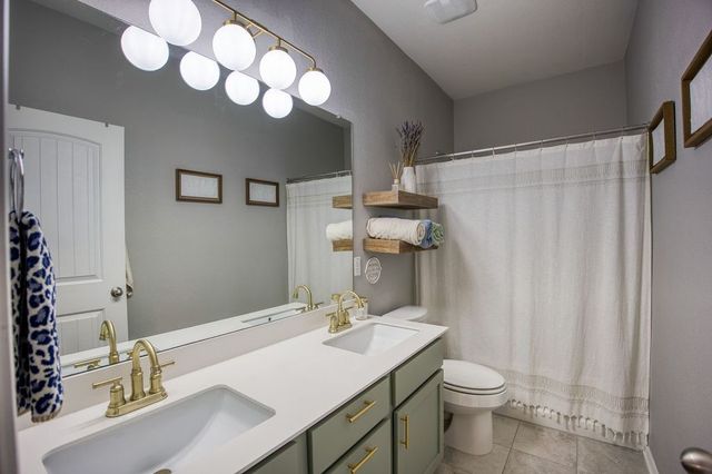 1022 Lonesome Oak Drive, Temple, TX 76502