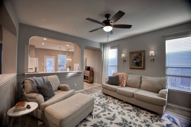 1022 Lonesome Oak Drive, Temple, TX 76502