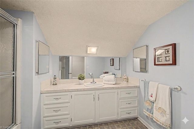 3861 Tangle Lane, Winston-salem, NC 27106