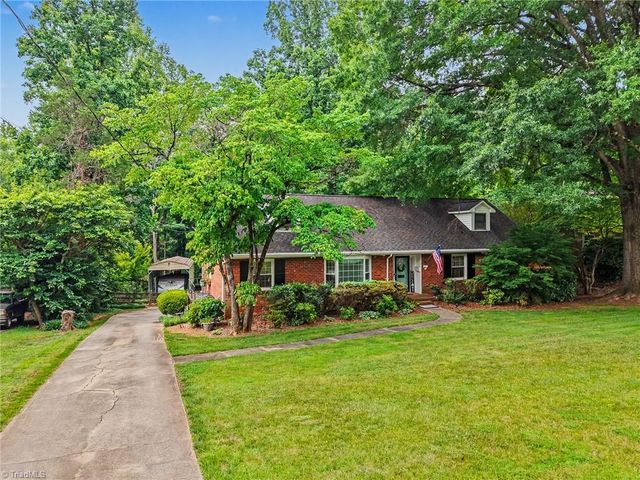 3861 Tangle Lane, Winston-salem, NC 27106