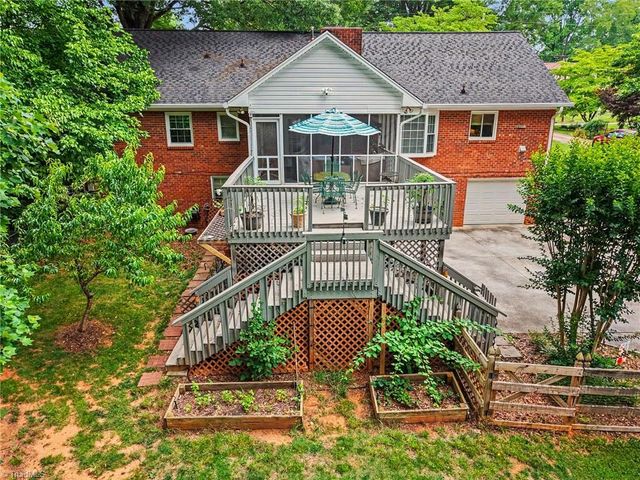 3861 Tangle Lane, Winston-salem, NC 27106
