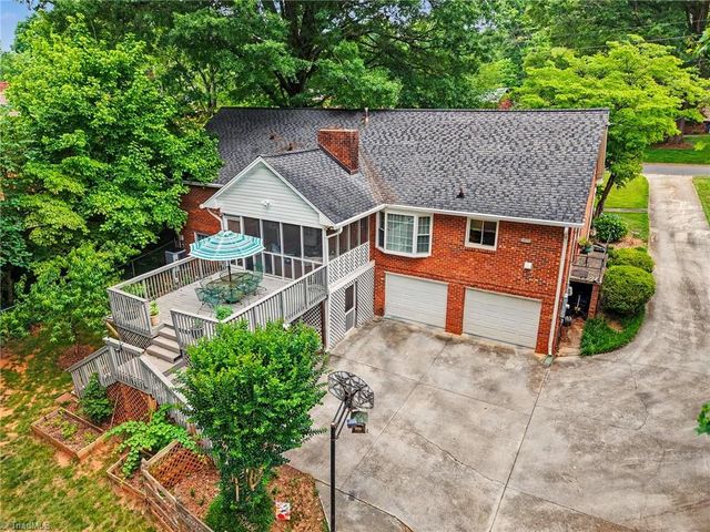 3861 Tangle Lane, Winston-salem, NC 27106