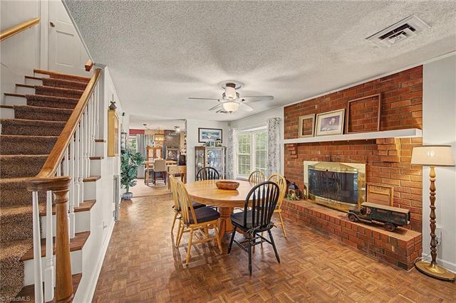 3861 Tangle Lane, Winston-salem, NC 27106