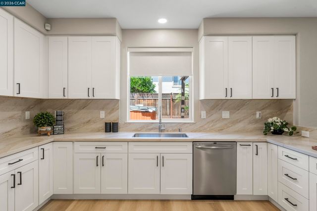 38 Keith Ct, Oakley, CA 94561