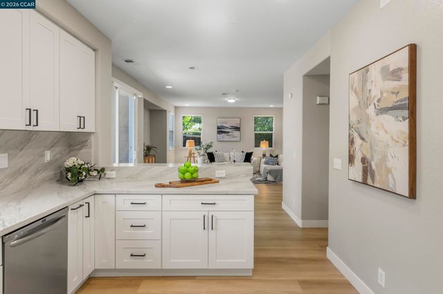 38 Keith Ct, Oakley, CA 94561