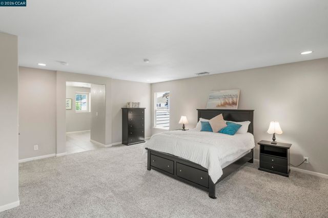 38 Keith Ct, Oakley, CA 94561