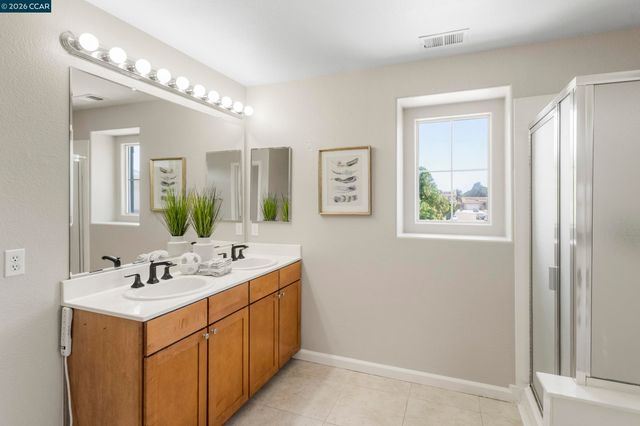 38 Keith Ct, Oakley, CA 94561