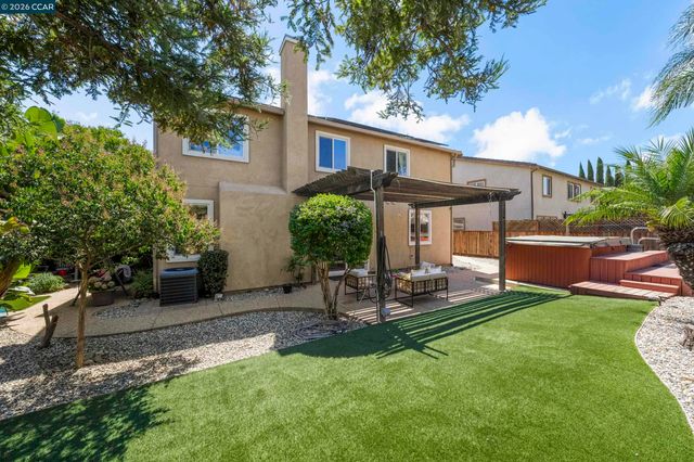38 Keith Ct, Oakley, CA 94561