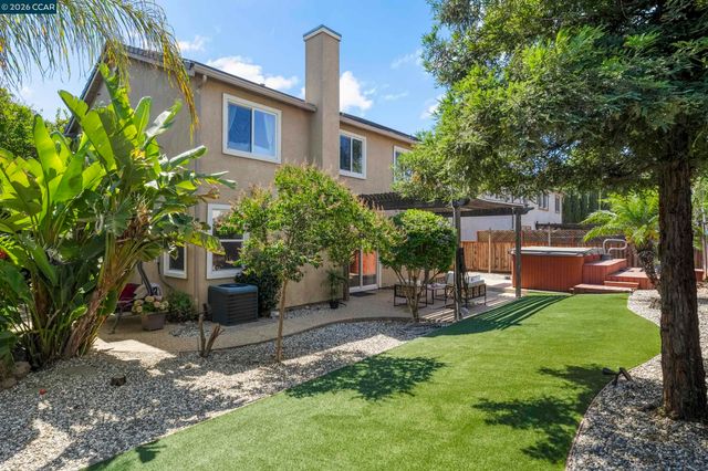 38 Keith Ct, Oakley, CA 94561