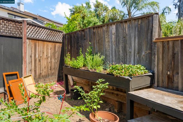 38 Keith Ct, Oakley, CA 94561
