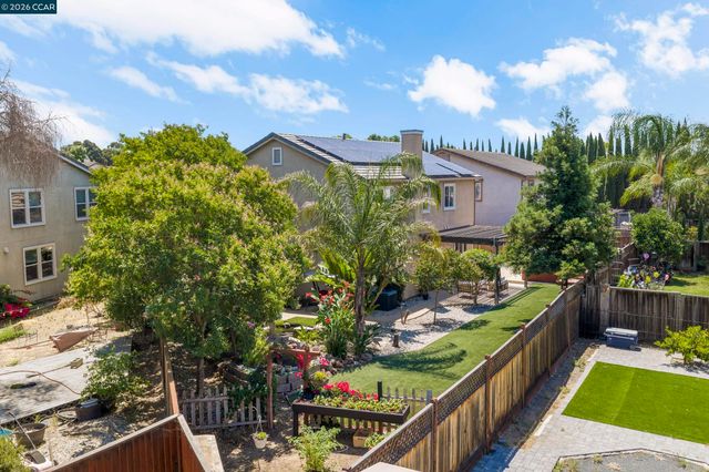 38 Keith Ct, Oakley, CA 94561