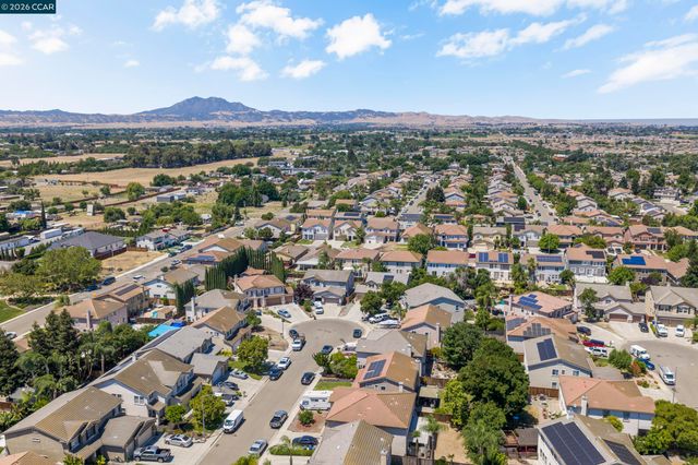 38 Keith Ct, Oakley, CA 94561