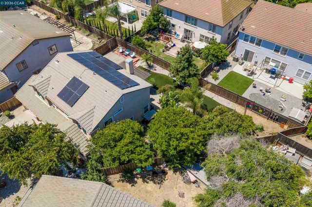 38 Keith Ct, Oakley, CA 94561
