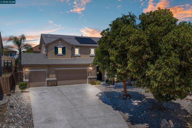 38 Keith Ct, Oakley, CA 94561