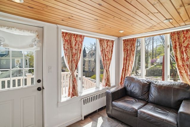 11 North Ave, Melrose, MA 02176