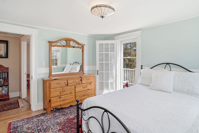 11 North Ave, Melrose, MA 02176