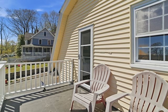 11 North Ave, Melrose, MA 02176