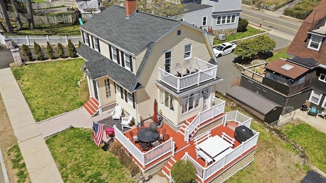 11 North Ave, Melrose, MA 02176