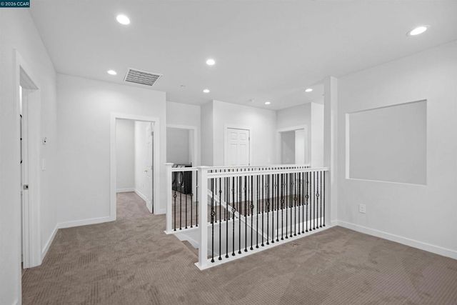 2722 2722 Cowell Rd, Concord, CA 94518