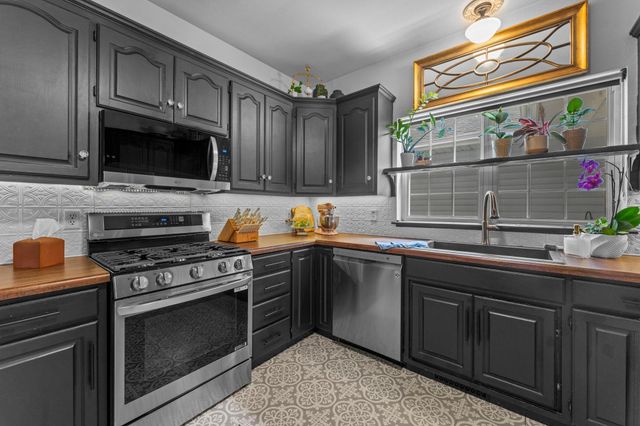 3450 Bonna Belle Court, Saint Cloud, MN 56301