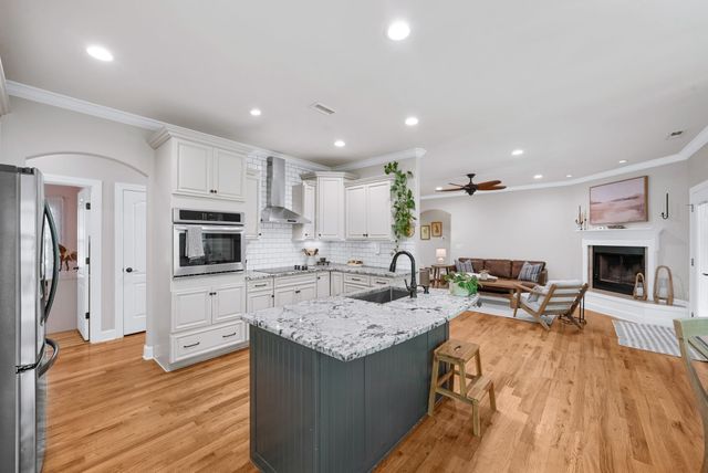 3352 R O Peach Road, Columbia, TN 38401
