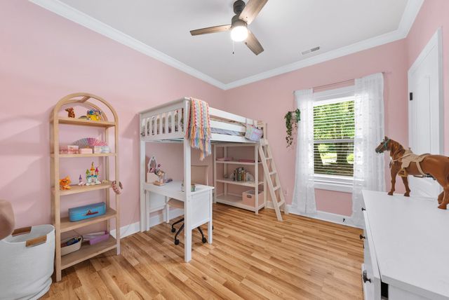 3352 R O Peach Road, Columbia, TN 38401