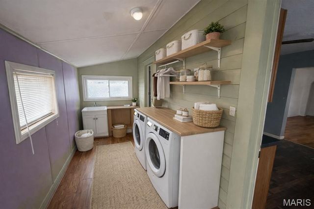 360 W 5th Street, Lebanon, MO 65536