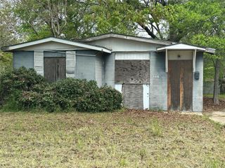 4914 Dandridge Place, Shreveport, LA 71109