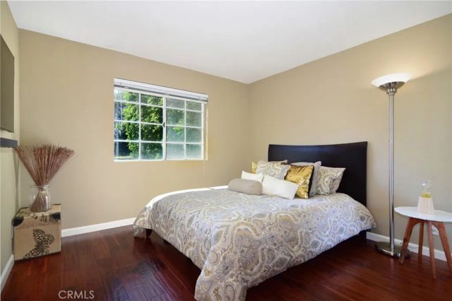 6347 Wynne Avenue, Tarzana, CA 91335