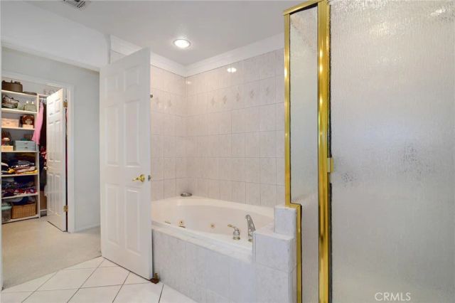 6347 Wynne Avenue, Tarzana, CA 91335