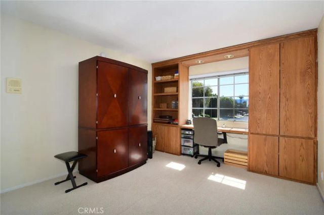 6347 Wynne Avenue, Tarzana, CA 91335