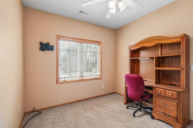 1655 34th Avenue SW 1, Altoona, IA 50009