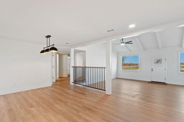 22809 Venzke Road, Cottonwood, CA 96022