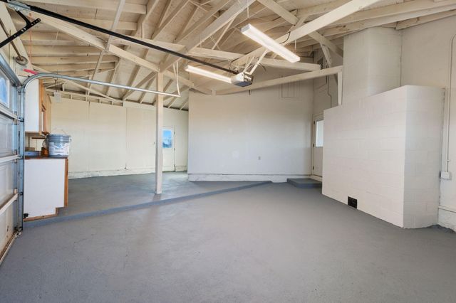 22809 Venzke Road, Cottonwood, CA 96022